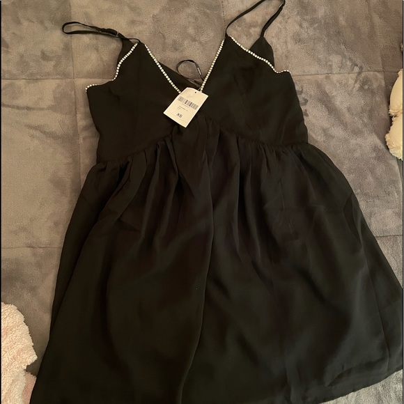 The cutest darling, dazzled dress! - Picture 3 of 3